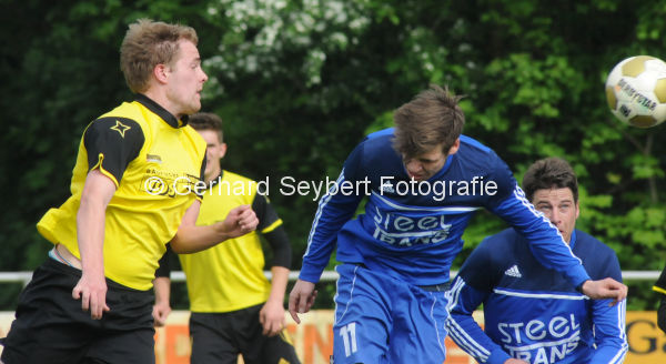 Fuball-Bezirksliga: Abstiegskampf: SV Veert - FC Aldekerk